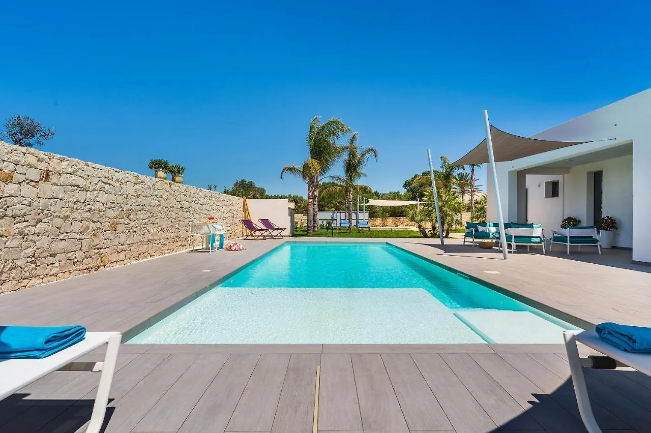 Villa Nica Reitani