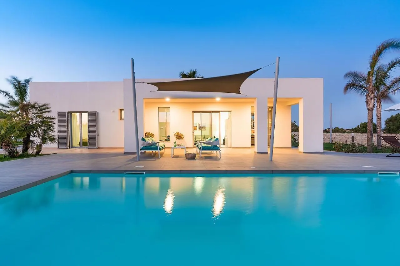 Villa Nica Reitani